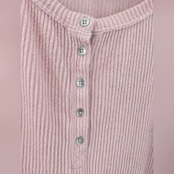 Calvin Klein Pink Ribbed Button-Up - Picture 4 of 8